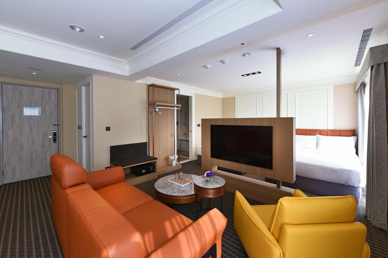 Fullon Poshtel - Shuili Hotell Exteriör bild
