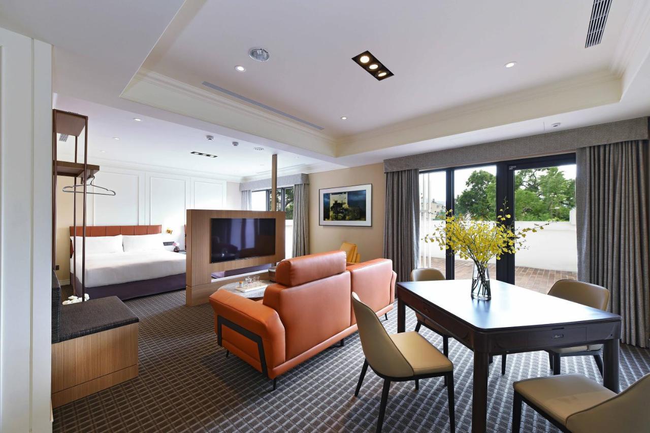 Fullon Poshtel - Shuili Hotell Exteriör bild