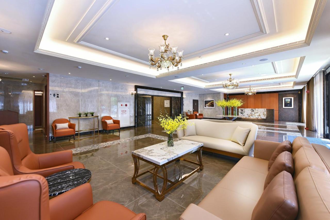 Fullon Poshtel - Shuili Hotell Exteriör bild