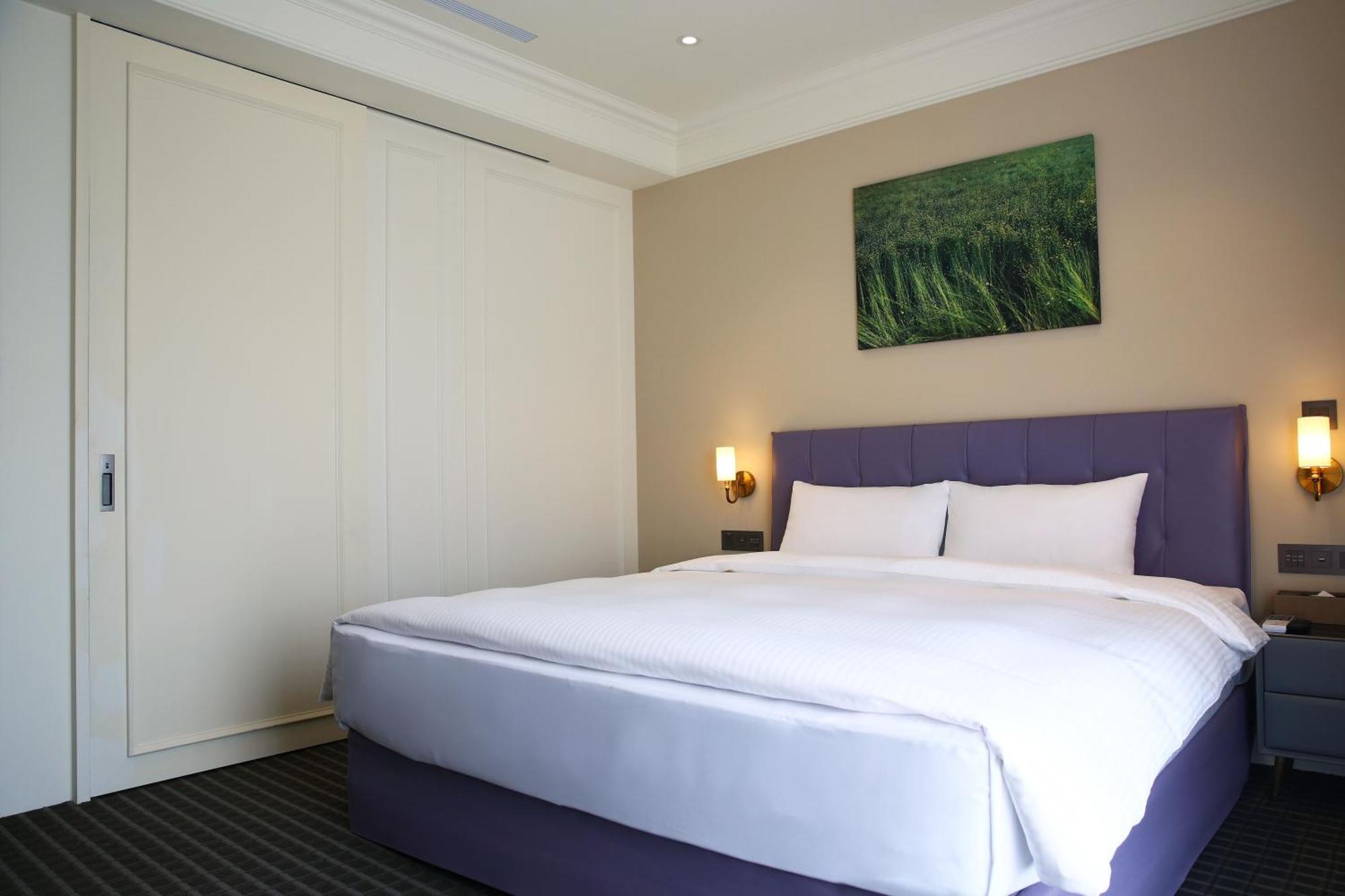 Fullon Poshtel - Shuili Hotell Exteriör bild